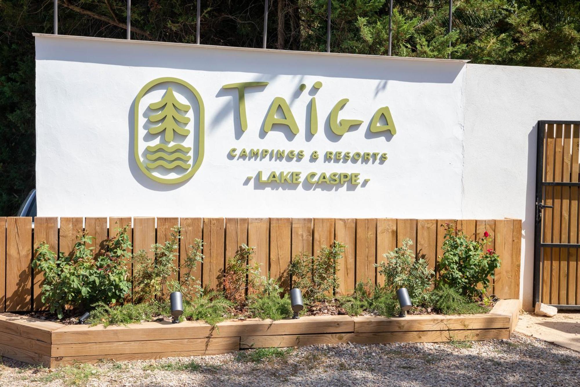 Taiga Lake Caspe Bagian luar foto